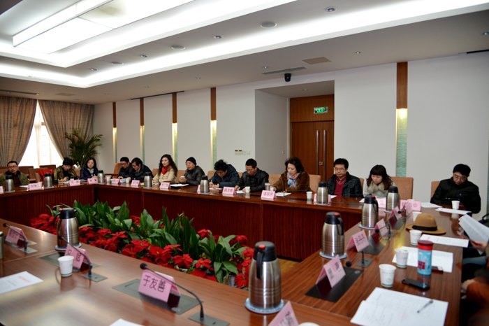 学校召开系列改革发展座谈会