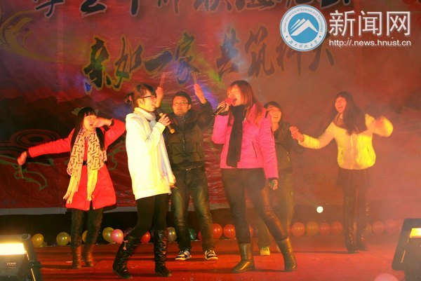 ������һ�� �����ƴ�ѧ���ɲ������������