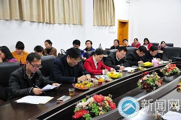 ���ϿƼ���ѧ2012�긨��Ա��ȿ��˼�����ְ��˳������