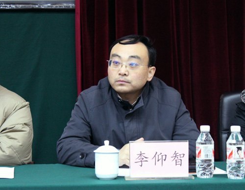 2012年毕业生就业工作总结表彰大会暨2013年毕业生就业工作动员大会召开