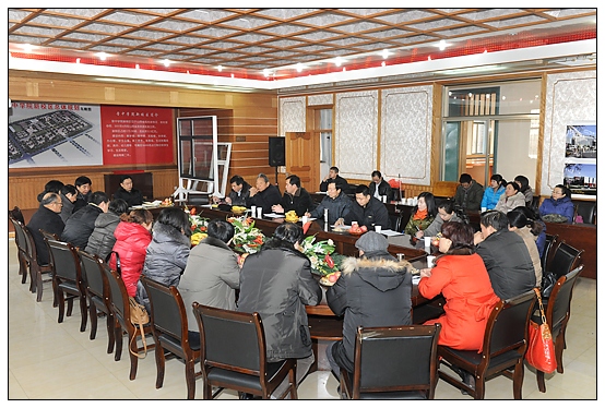 晋中学院召开2013迎新年民主党派座谈会