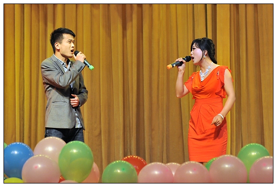 ��еѧԺ��8650���ӹ�ͬ�ٰ�ӭ���꾯�������