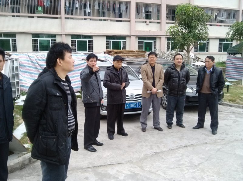 何浏带队检查放寒假前的安全工作