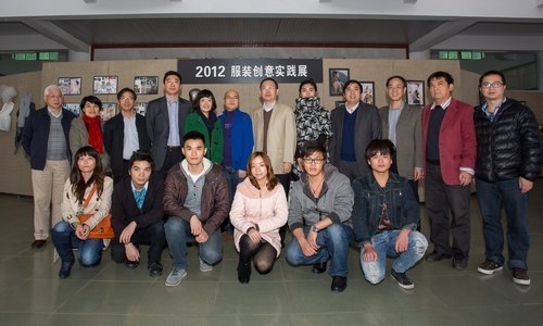 给创意时尚一个舞台 2012服装创意实践开展