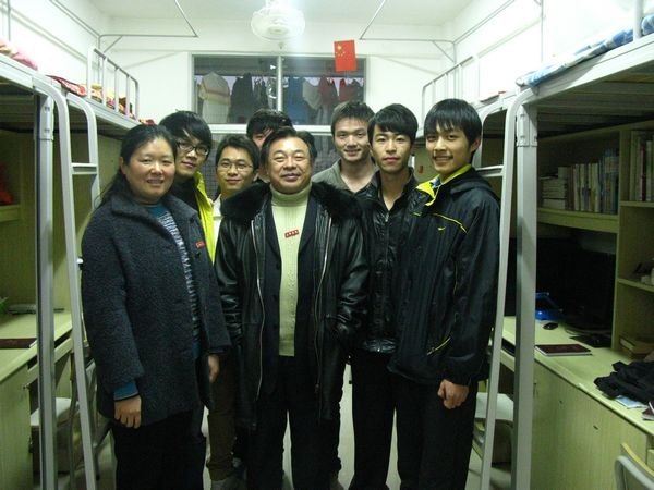 ���С���ѧ����ϵ  �ذ�ѧ���ɳ�