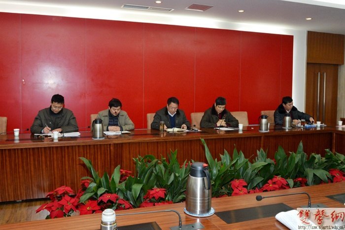 �Ͼ�����ѧԺ��һ��ѧϰ�᳹����ʮ�˴�����ѵ��Բ����ҵ