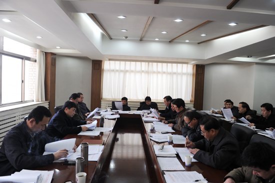 ѧУ�ٿ�ϵ��Ժ������ר�⹤������