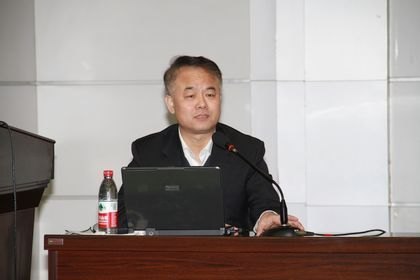 ѧУ�ٿ�רҵ���蹤����Ա�����