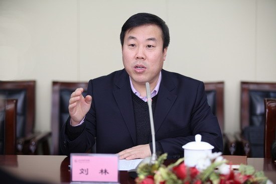 北京城市学院召开2012年度领导班子民主生活会