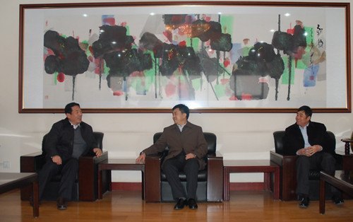 历城区领导来访山东建筑大学