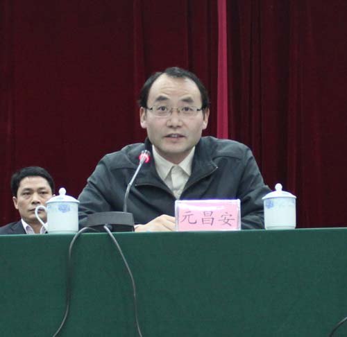 广西师范学院举行成人高等教育2013级新生开学典礼