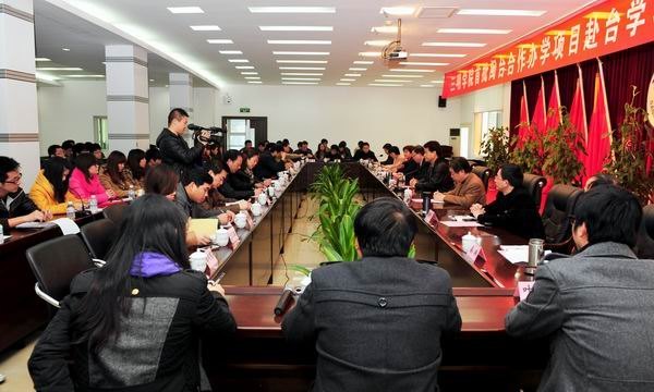 三明学院召开首批闽台合作办学项目赴台学习学生返校座谈会