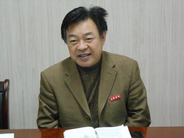 刘健校长到学工部、团委调研指导