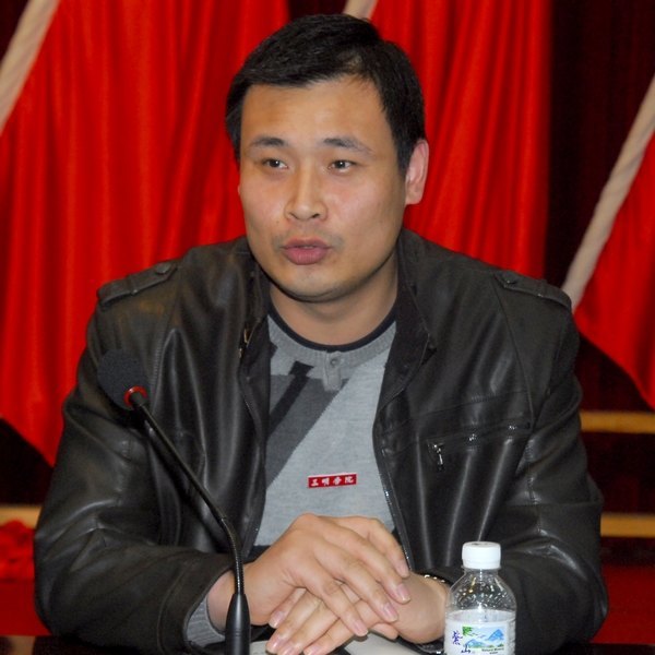 三明学院召开辅导员论坛暨新春慰问座谈会