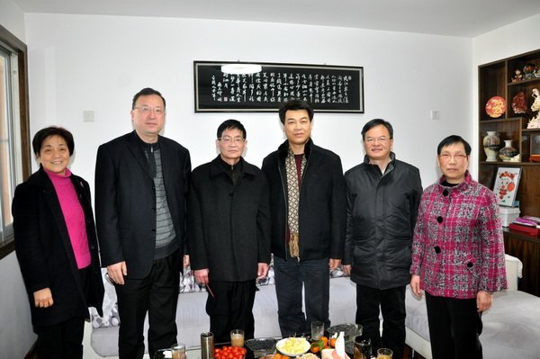 马国防刘健等专程看望三明学院老领导