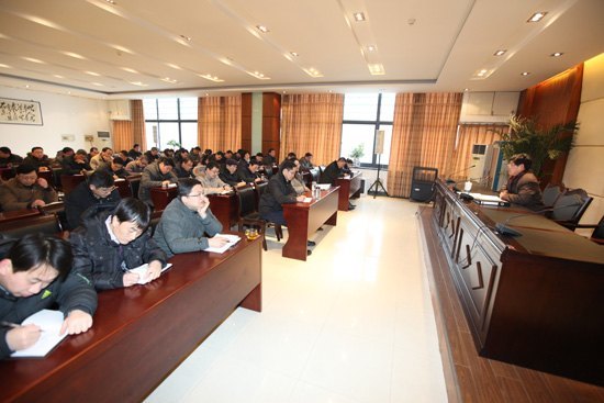 南京理工大学泰州科技学院召开中层干部学习与工作布置会