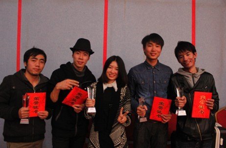 惠州学院学生荣获2012“长江杯”未来之星服装邀请赛金奖