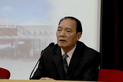 情系老同志 同享发展成果