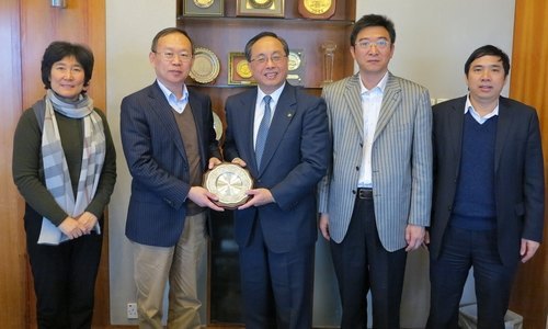 杨海涛、彭永宏率队出访香港