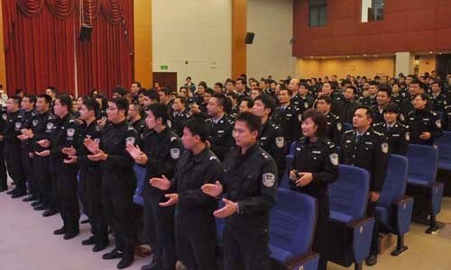 ѧԺ��������Ϊ�ݳ��������־������´����ֻ�