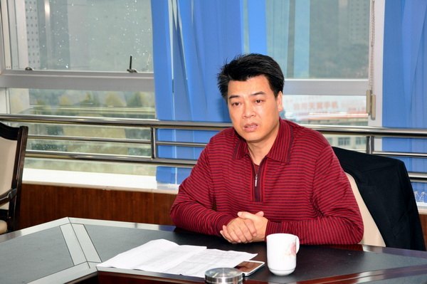 �������ȿ���ο��ѧУ���ڹ�����Ա����Уѧ��