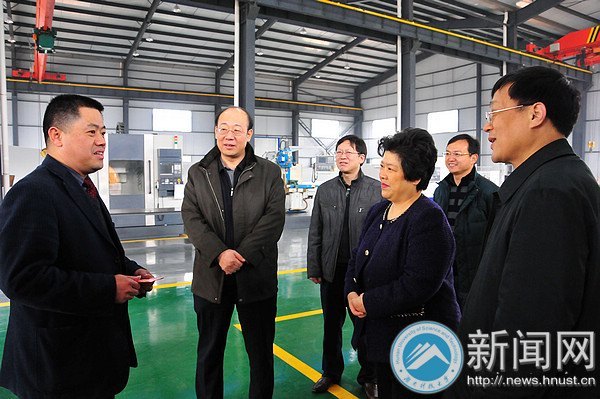 ����Э��ϯ�ܷ���һ�������ϿƼ���ѧο���м�����ר�ҵ˳��Ͳ�ʿ