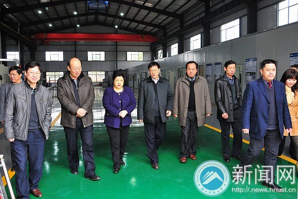 ����Э��ϯ�ܷ���һ�������ϿƼ���ѧο���м�����ר�ҵ˳��Ͳ�ʿ