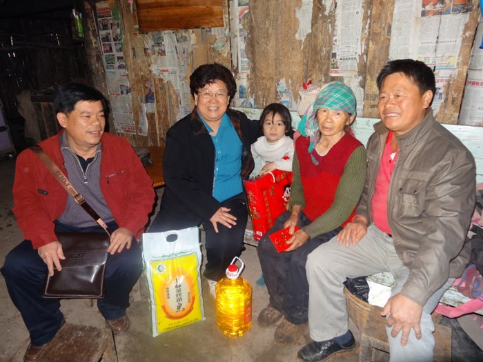 �����ٸ���������Ա��¤�Ӵ�ο�ʽ�԰��ƶ����