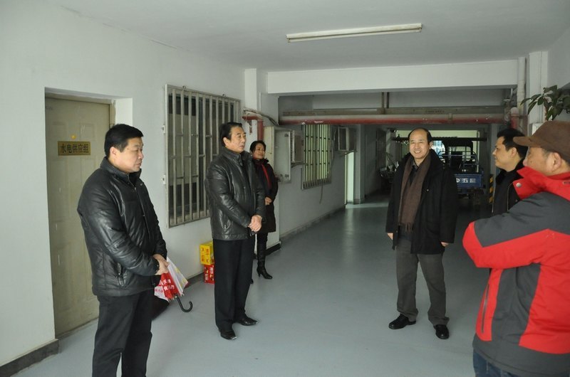 У�쵼����ο�ʼ��ظ�λ��һ��ְ��