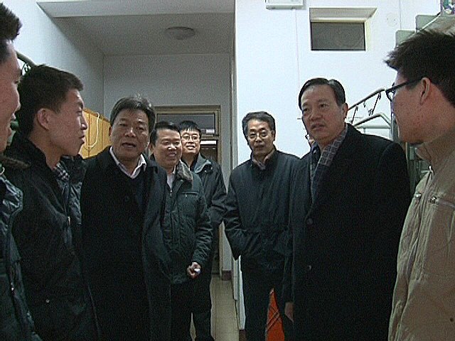 У�쵼����ǰϦ�����ڸ�ְ������Уѧ��