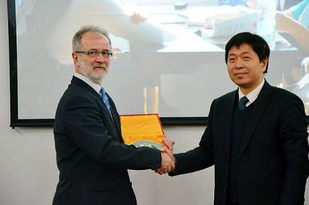 ����ά��ŵά���´�ѧ��̩���ο����Ӵ�ѧ�����ŷ��ʶ�����ѧ