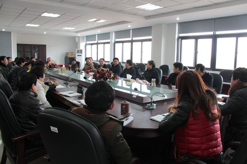 求真务实 科技学院党委扩大会“重实效”