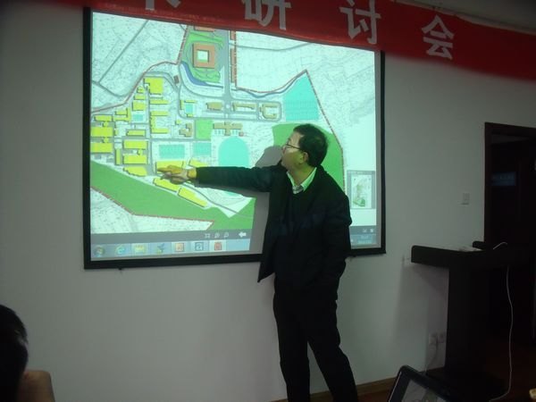 刘健校长率建筑工程学院教师赴福建农林大学学习研讨校园景观设计