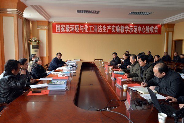 �人���̴�ѧ���Ҽ��������Ľ���ר�����ֳ���������