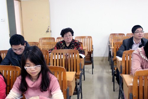 �����͸������¡�������ʦ��ѧԺ��ѧ�ڿ�ѧ