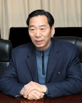 常州工学院欢送全国人大代表张红赴京参加“两会”