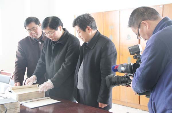 ����ý��߶ȹ�ע����ѧԺ������Ԫ�䱾������չ