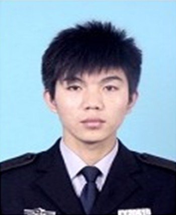 陕西警官职业学院毕业生杨小卫执勤中保护群众殉职引强烈反响