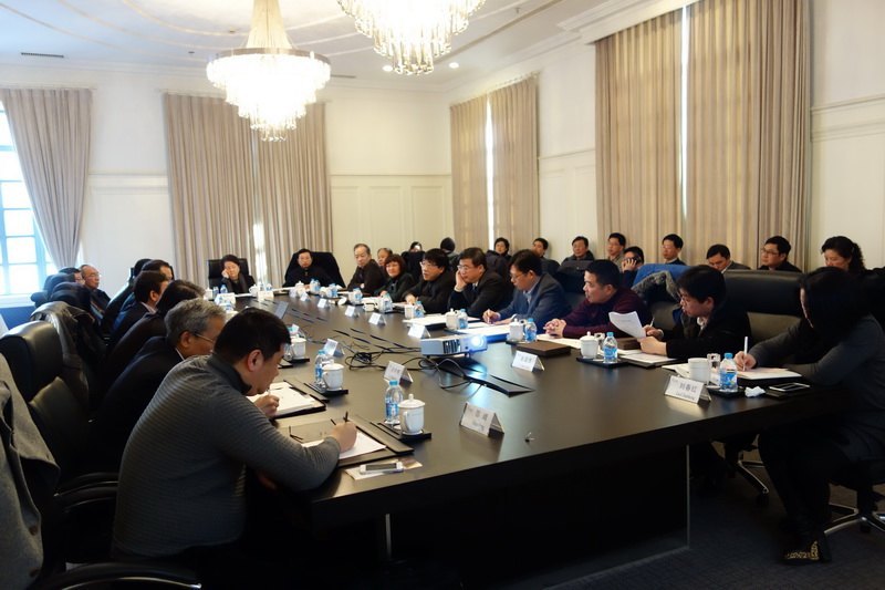 У�쵼����һ�и��Ϻ�����ʱ���������Ϻ���֯�����ţ����޹�˾��ͬ�ƽ�У�����