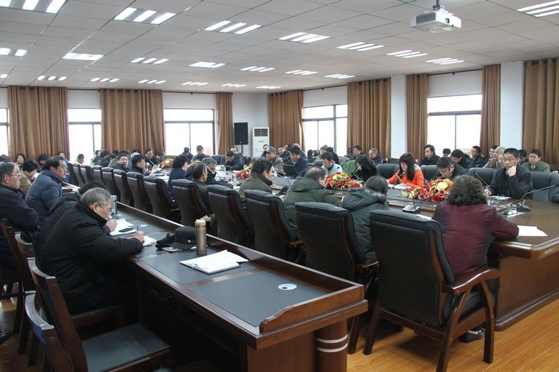 ���пƼ���ѧ�Ļ�ѧԺ�ٿ��ɲ���᲼��2013�깤��Ҫ��