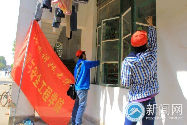 ���죬��Ϊ�׷澫�����