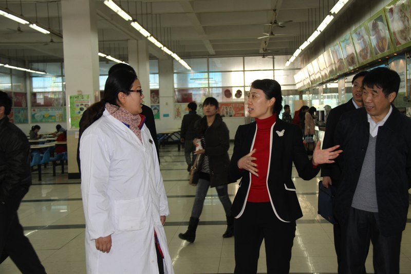 ����ʡ�����������°����ڻ��пƼ���ѧ�Ļ�ѧԺ����ָ��