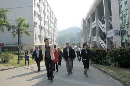 ����ѧԺ����У԰�ۺ����ι�������