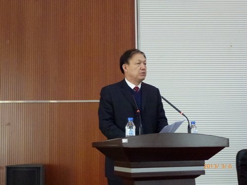 第一届教职工暨工会会员代表大会第五次会议隆重召开第一届教职工暨工会会员代表大会第五次会议隆重召开