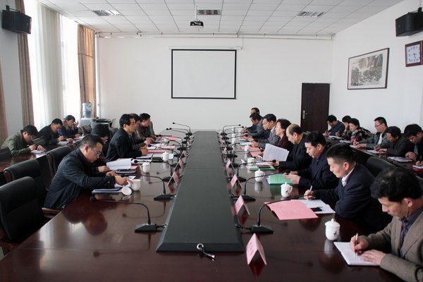 省教育厅专家组到郑州职业技术学院进行全省高校思想政治工作先进单位候选单位实地考察