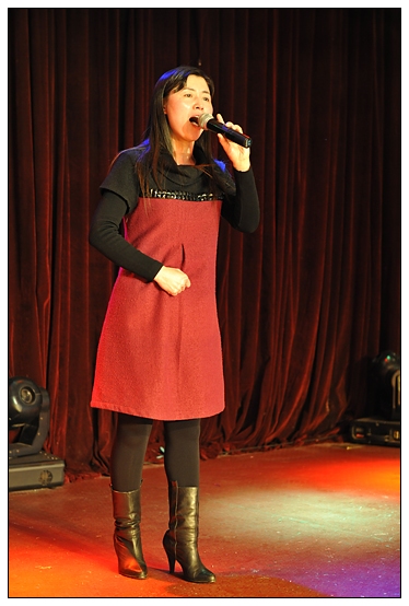 ����ѧԺ����ٰ���ף���˹��ʸ�Ů�������