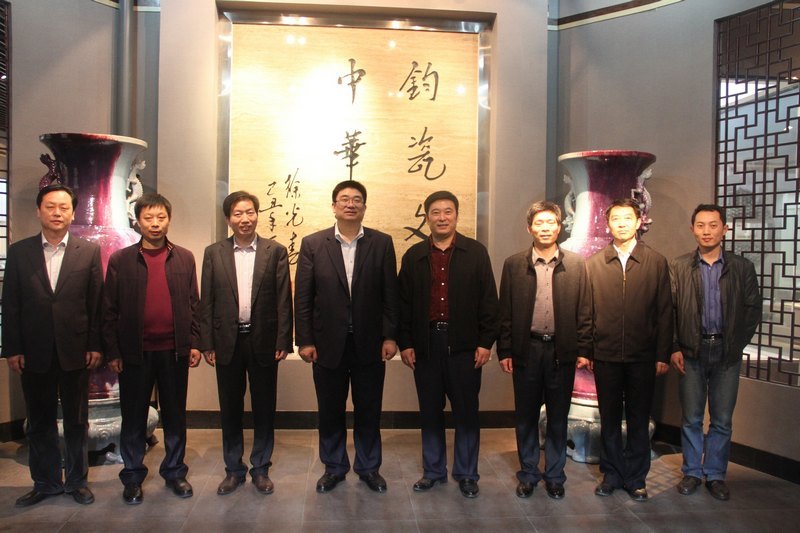 省教育厅专家组莅临许昌学院实地考察思想政治工作