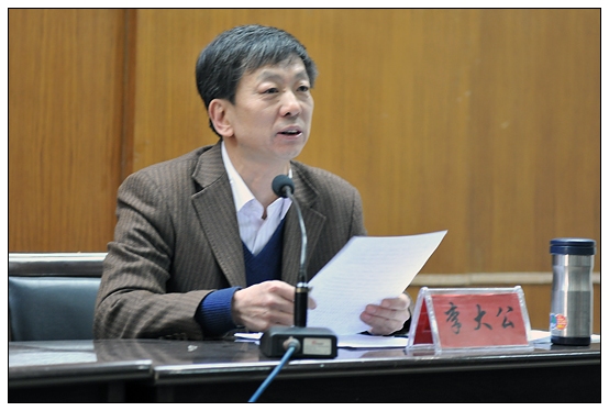 ����ѧԺ�ٿ���չ����������ѧ�硢��������У԰�����Ա���