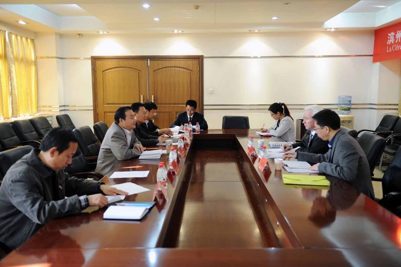 ����������������ڸߵ�ѧУ��У��LoikAllainһ����У����