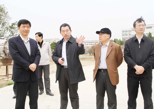 市委书记孙云飞:共同建设好六安的“清华”、“北大”